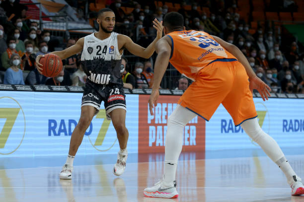 与之匹配的 与之匹配的