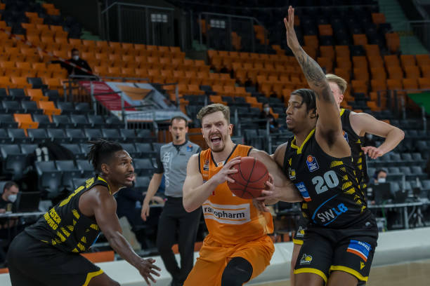 利贡献自己 利贡献自己