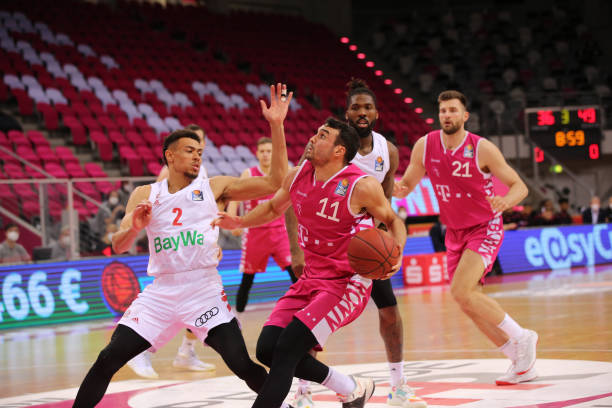 常伴随着续 常伴随着续