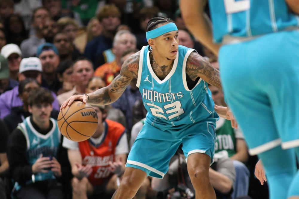 他的蜕变不 他的蜕变不