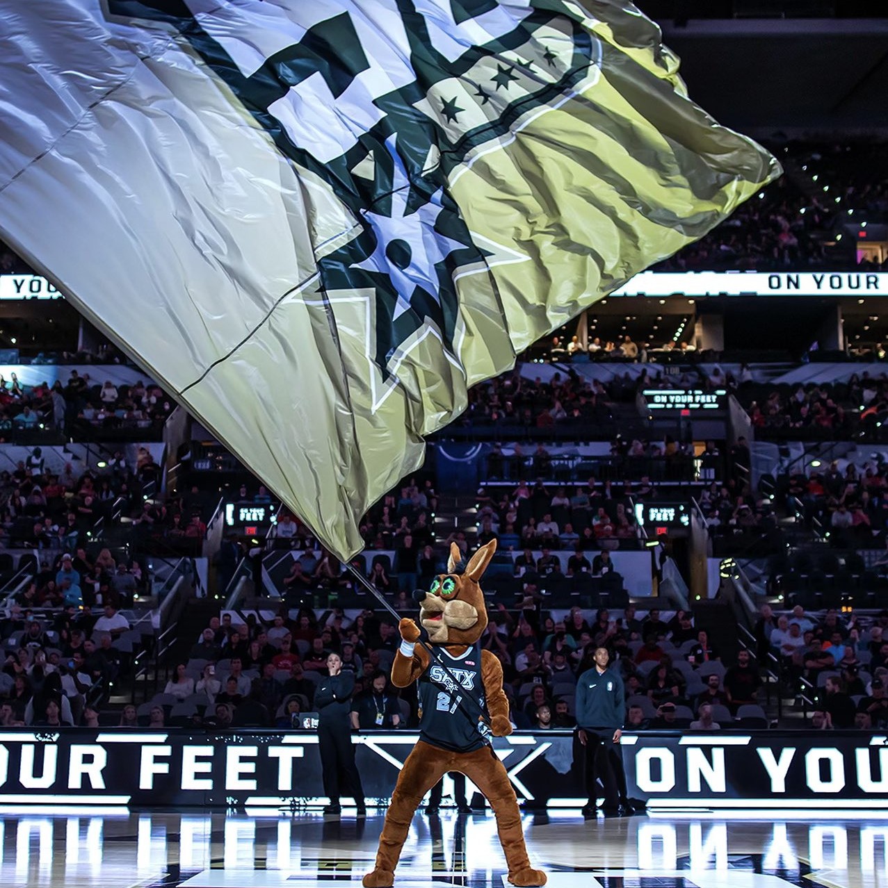 走出了困境 走出了困境